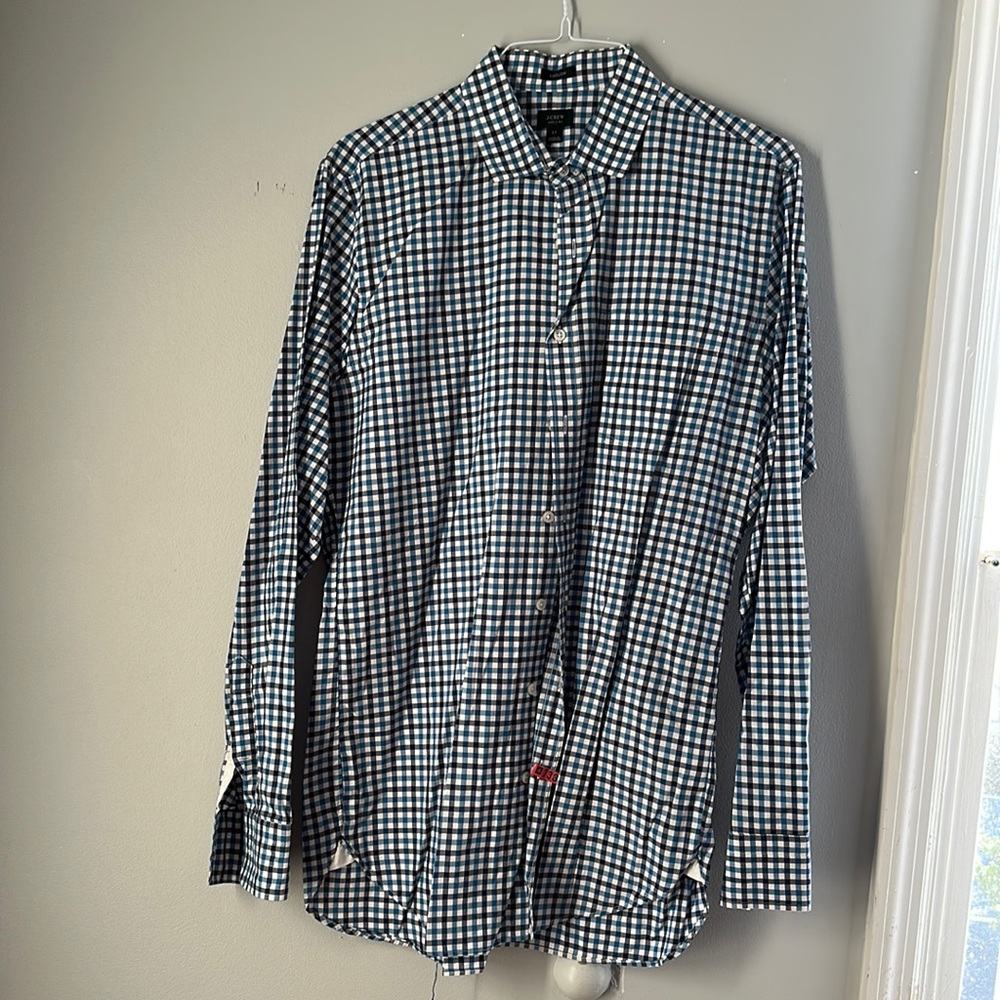 J. Crew - Men’s plaid button up shirt. Blue and white. Size Large